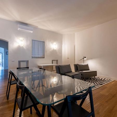 Loft In Santo Spirito Apartment Florence Luaran gambar