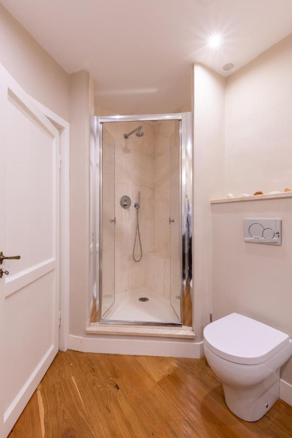 Loft In Santo Spirito Apartment Florence Luaran gambar