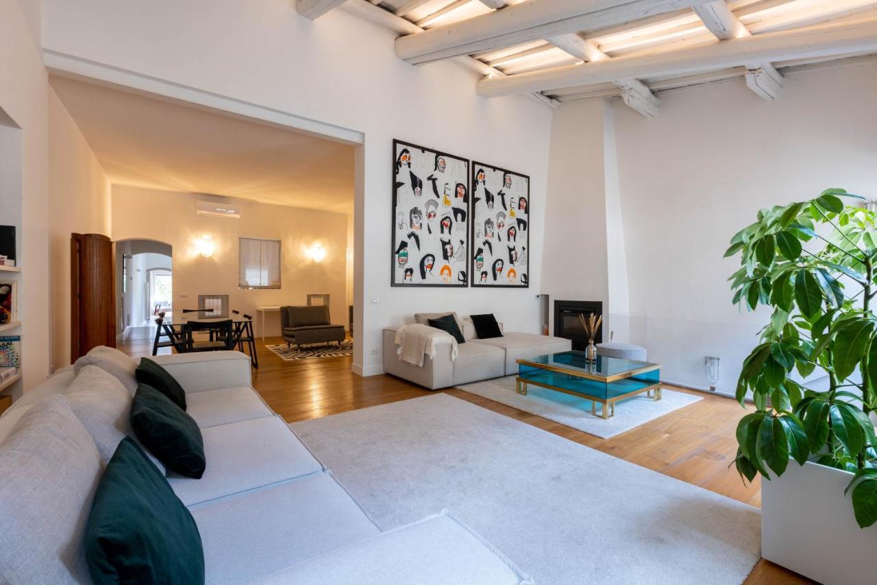 Loft In Santo Spirito Apartment Florence Luaran gambar