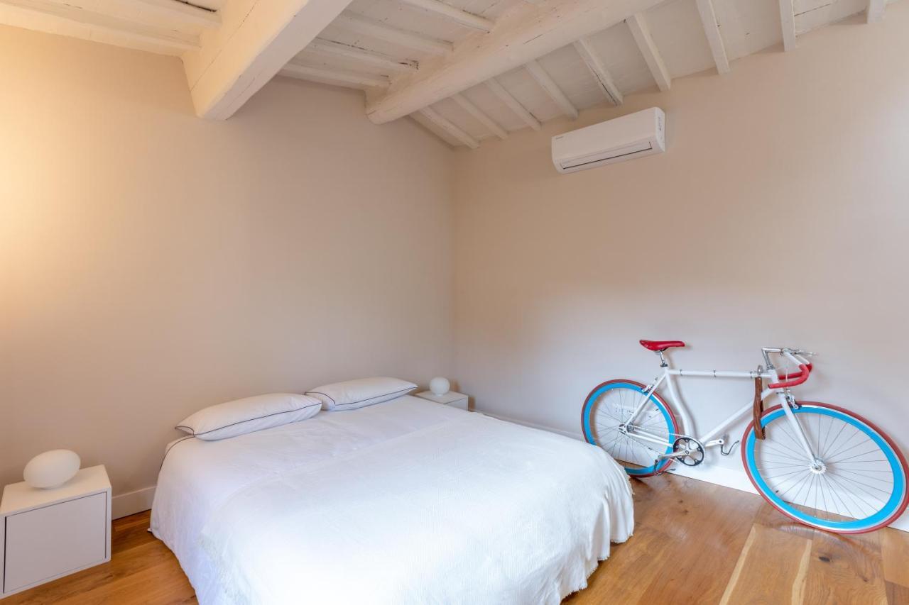 Loft In Santo Spirito Apartment Florence Luaran gambar